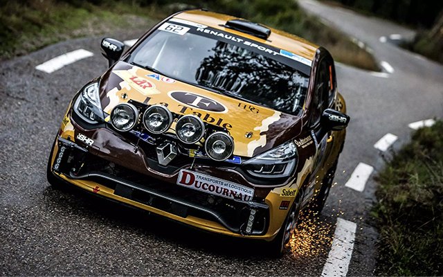 Renault CLIO R3T Trophy